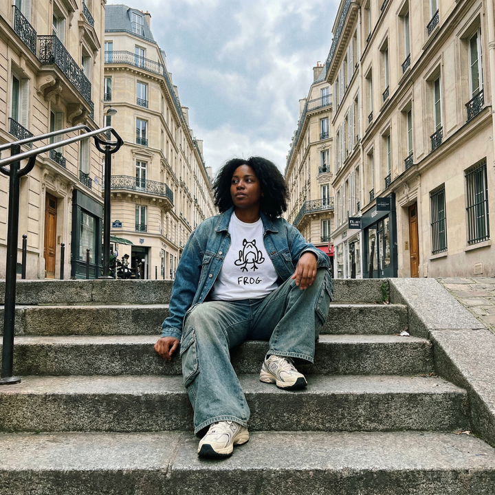 Frog graphic tee worn on Paris street – lofi animal shirt streetwear style