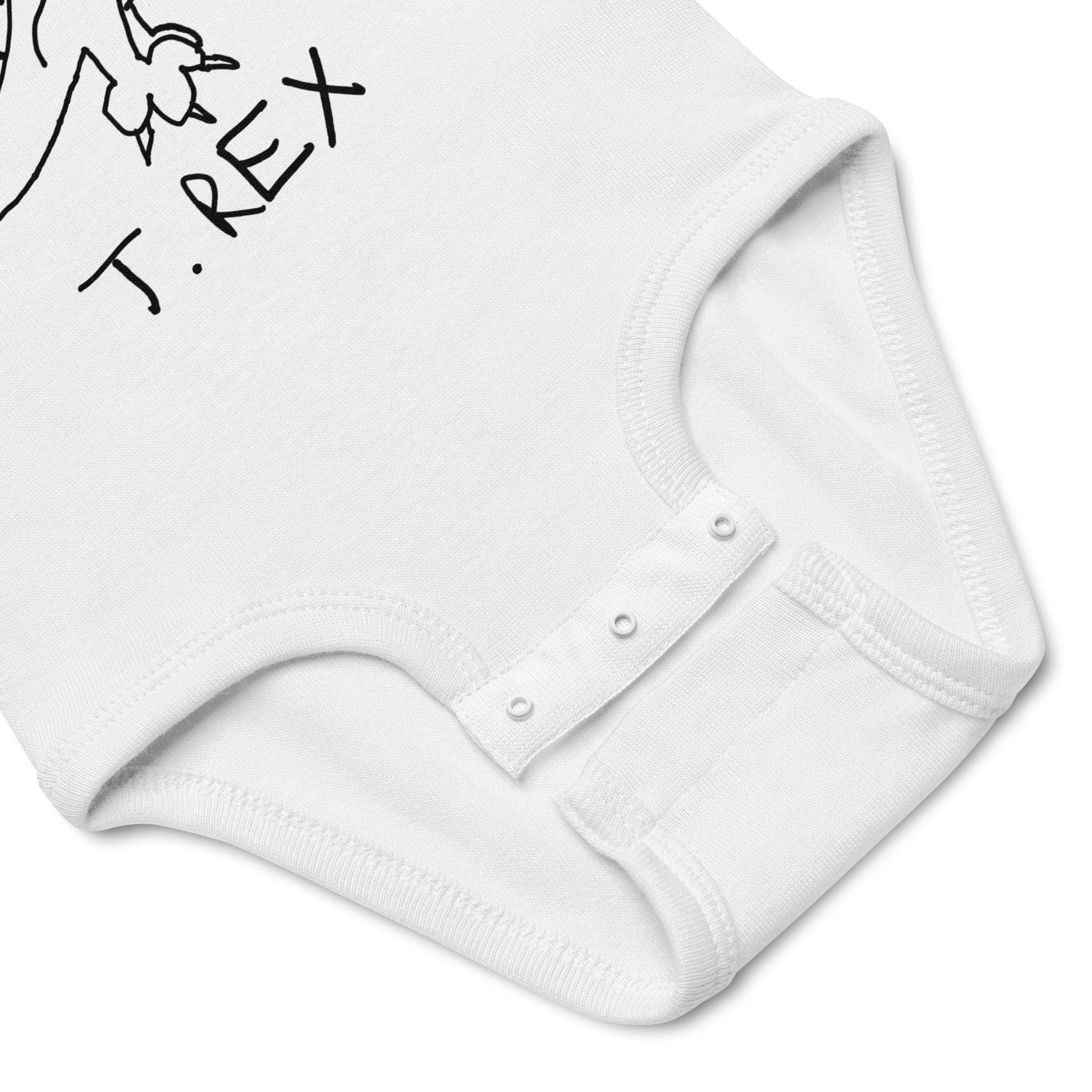 close up of three snap closure on Rabbit Skins 4400 infant bodysuit
