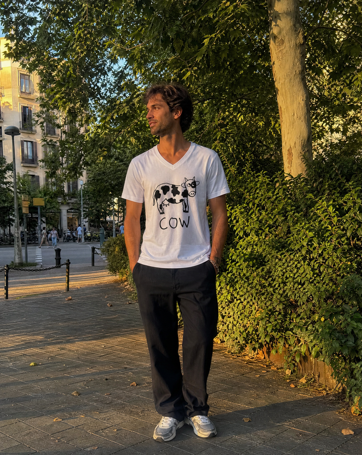 Cow - V-Neck T-Shirt