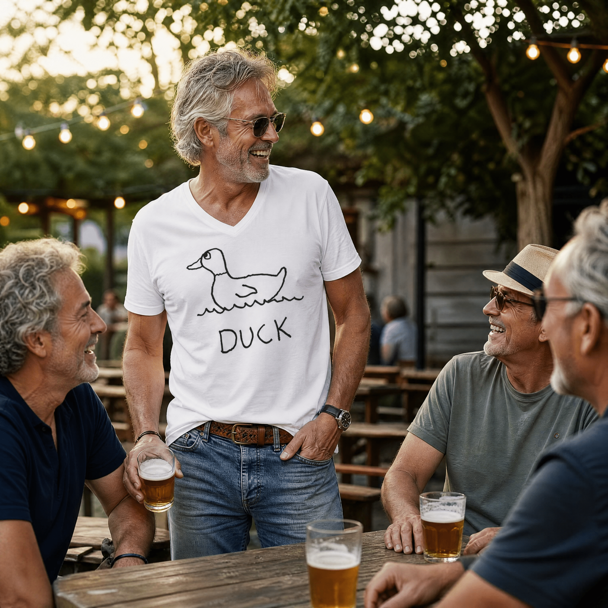 Duck - V-neck Tee