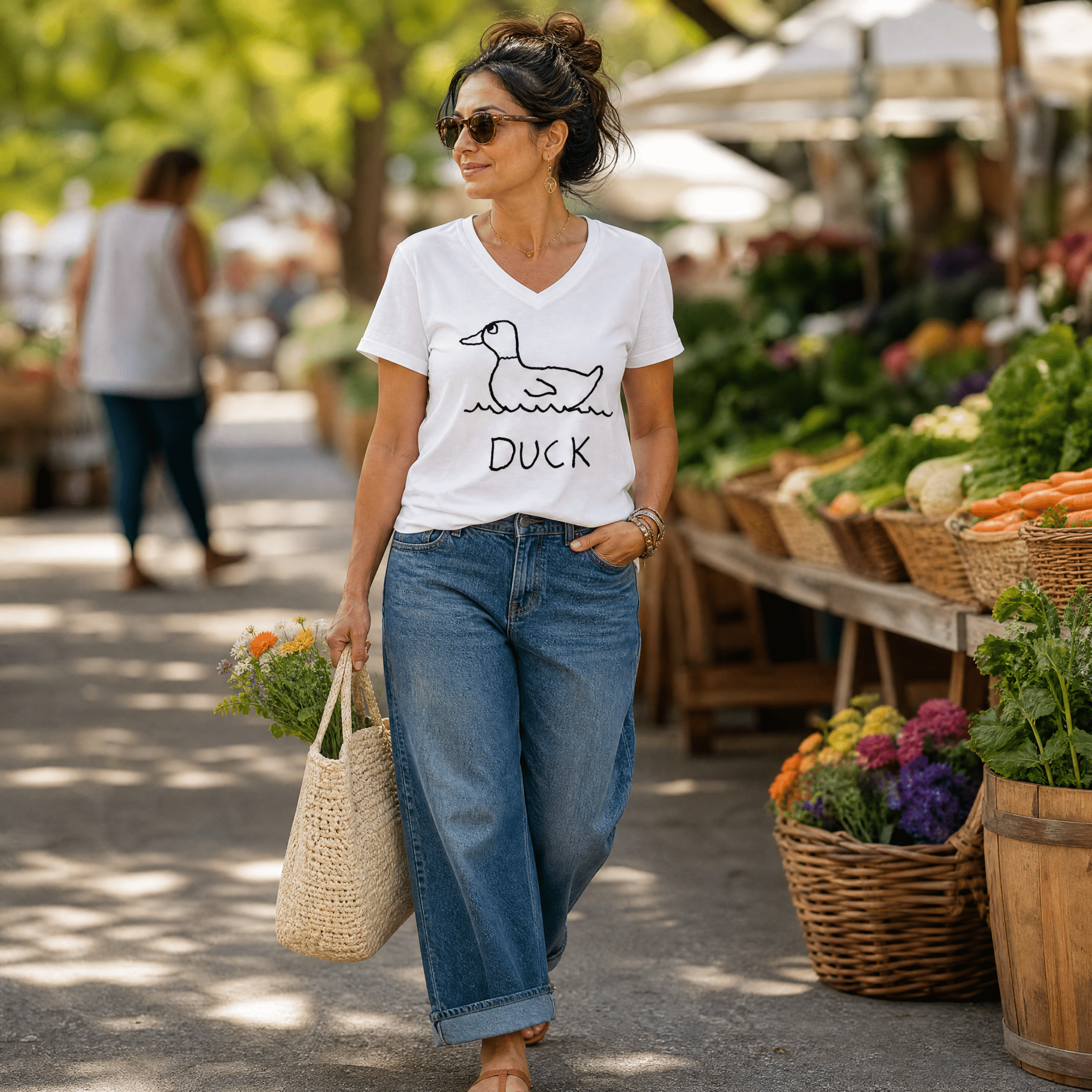Duck - V-neck Tee