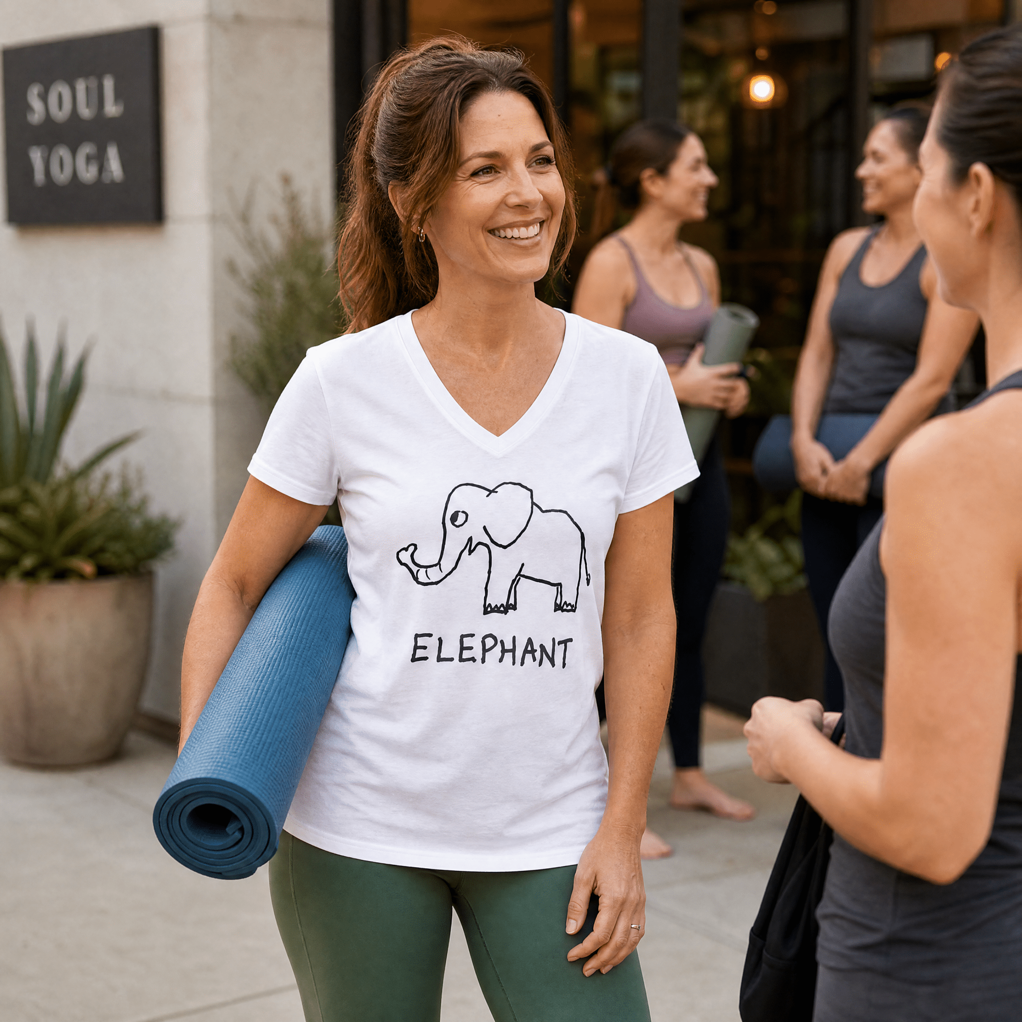 Elephant - V-neck Tee