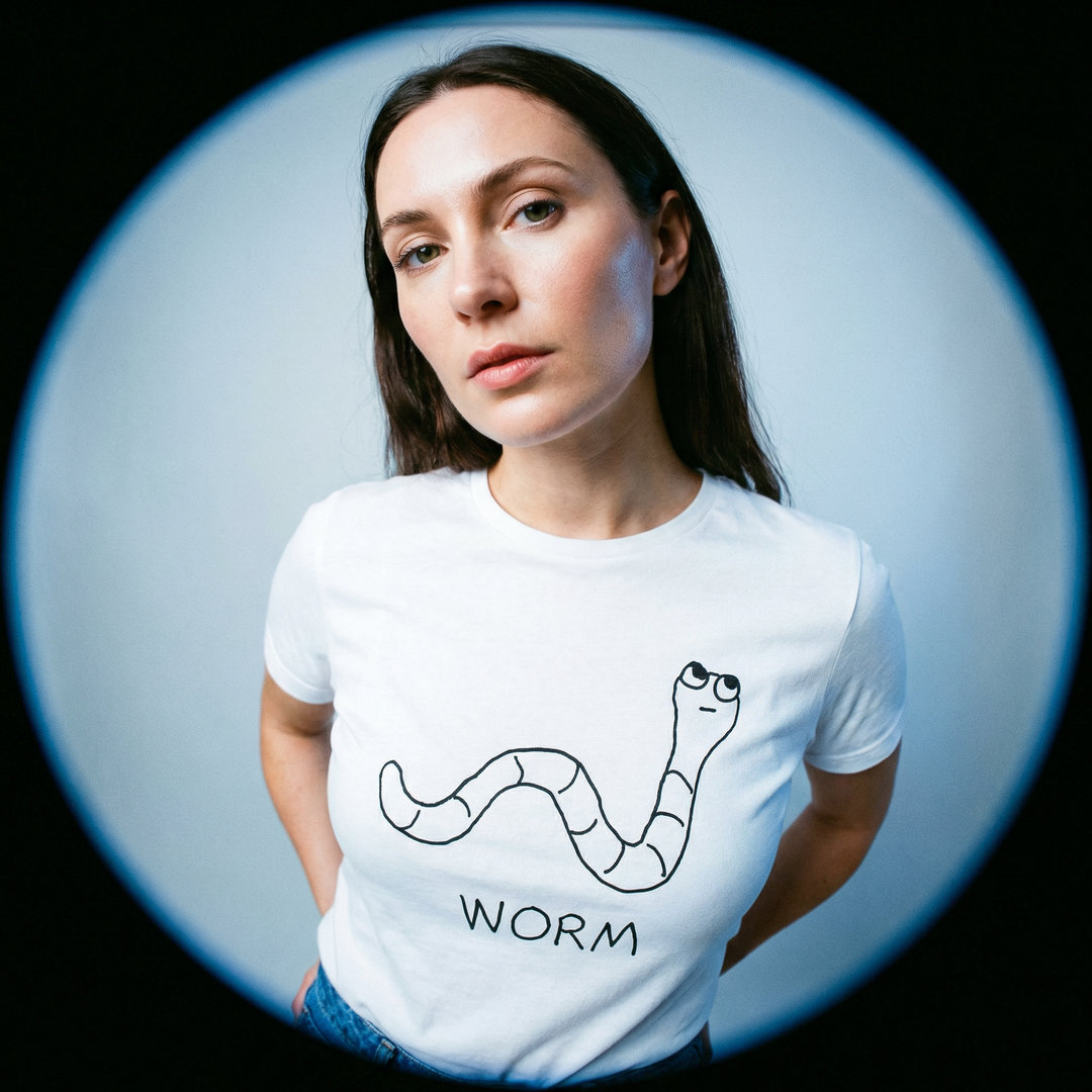 Worm graphic fitted tee fisheye shot – lofi animal shirt close-up